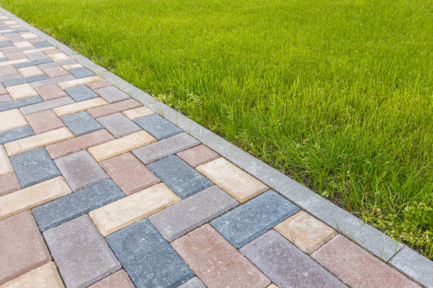 Best Residential Driveway Paver Services  in Davenport, IA