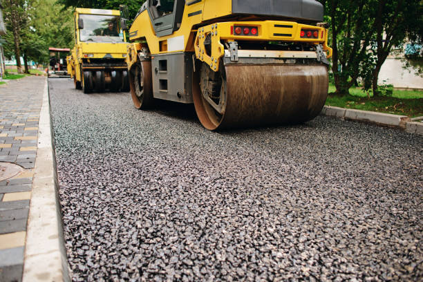 Best Driveway Pavers Near Me  in Davenport, IA